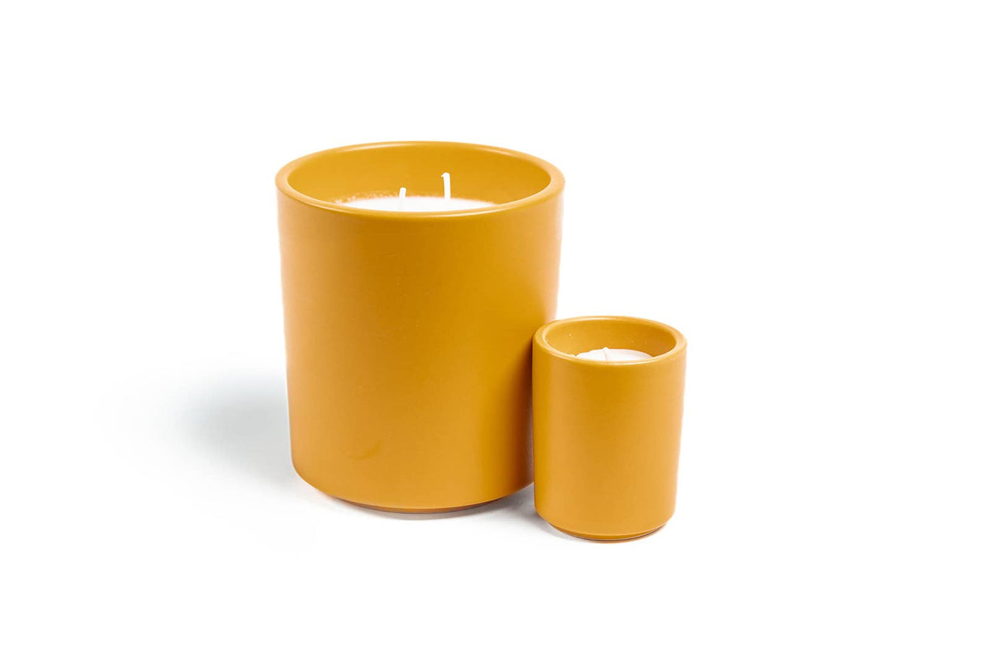 Earth & Ember 13 oz Candle: Sugared Maple