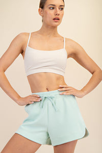 Modal Tulip Short