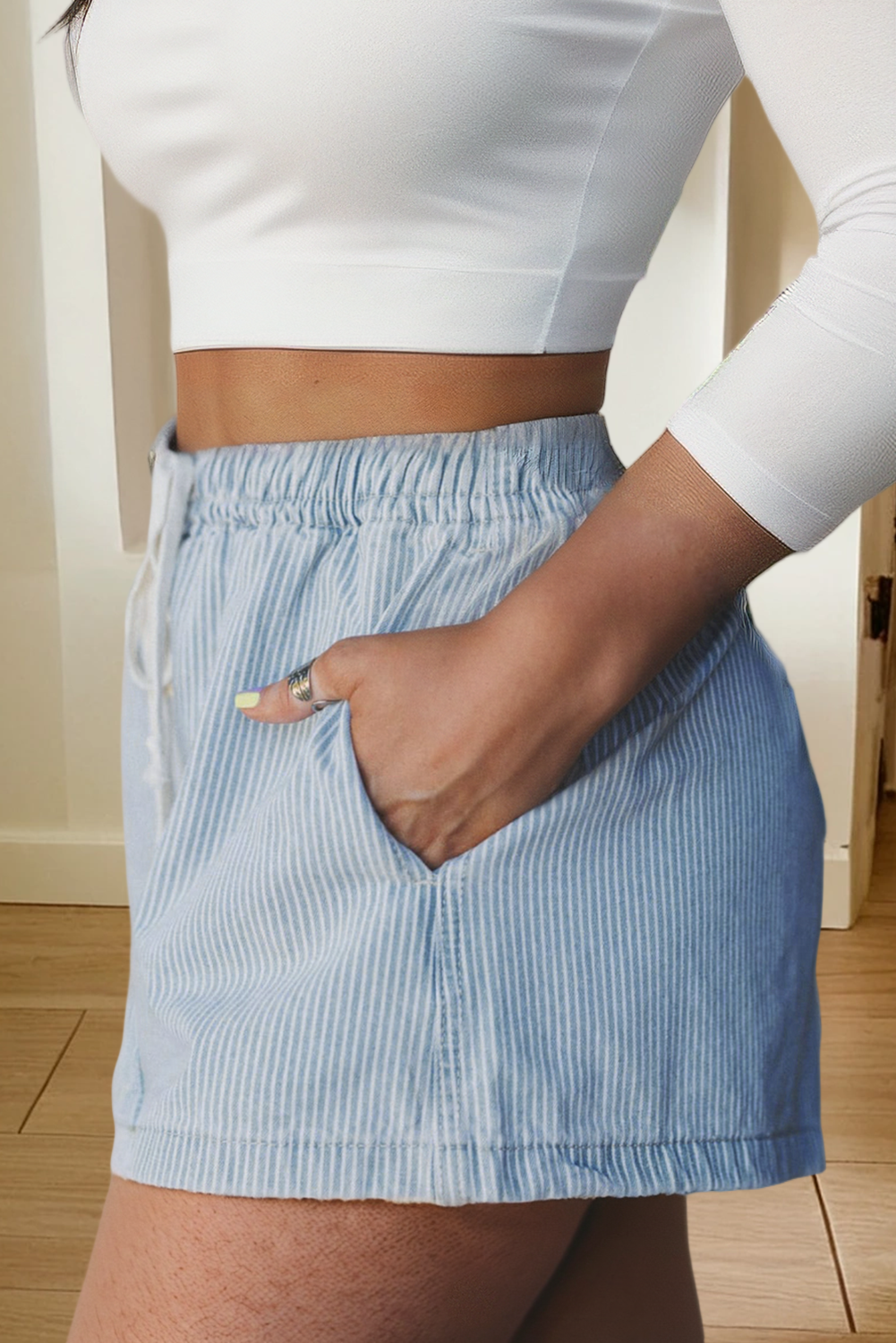 Elastic Waist Striped Short