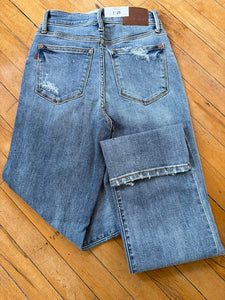Judy Blue Straight Leg Jeans