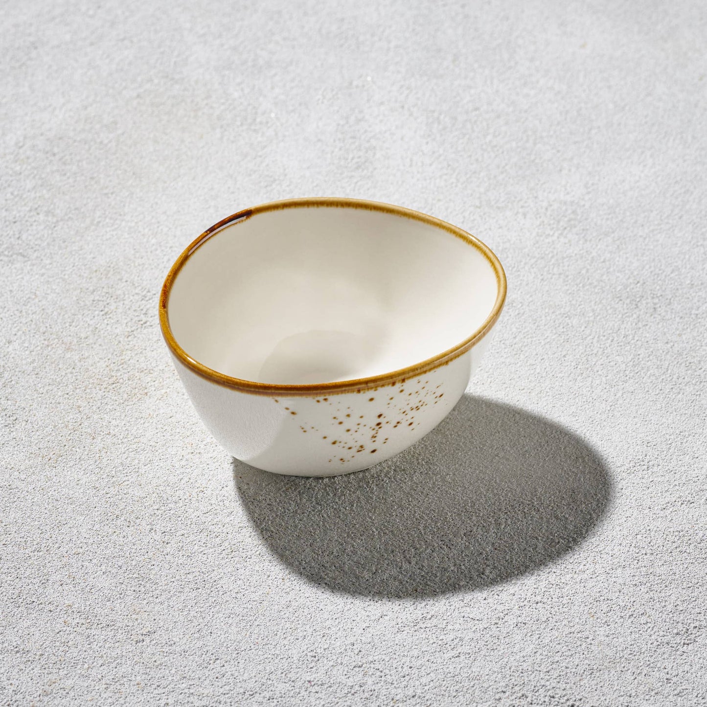 Terra 4.75 inch Oval Bowl Dap-White, 11 oz