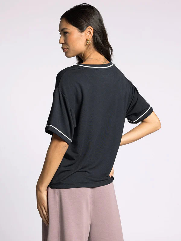 Anne Tee