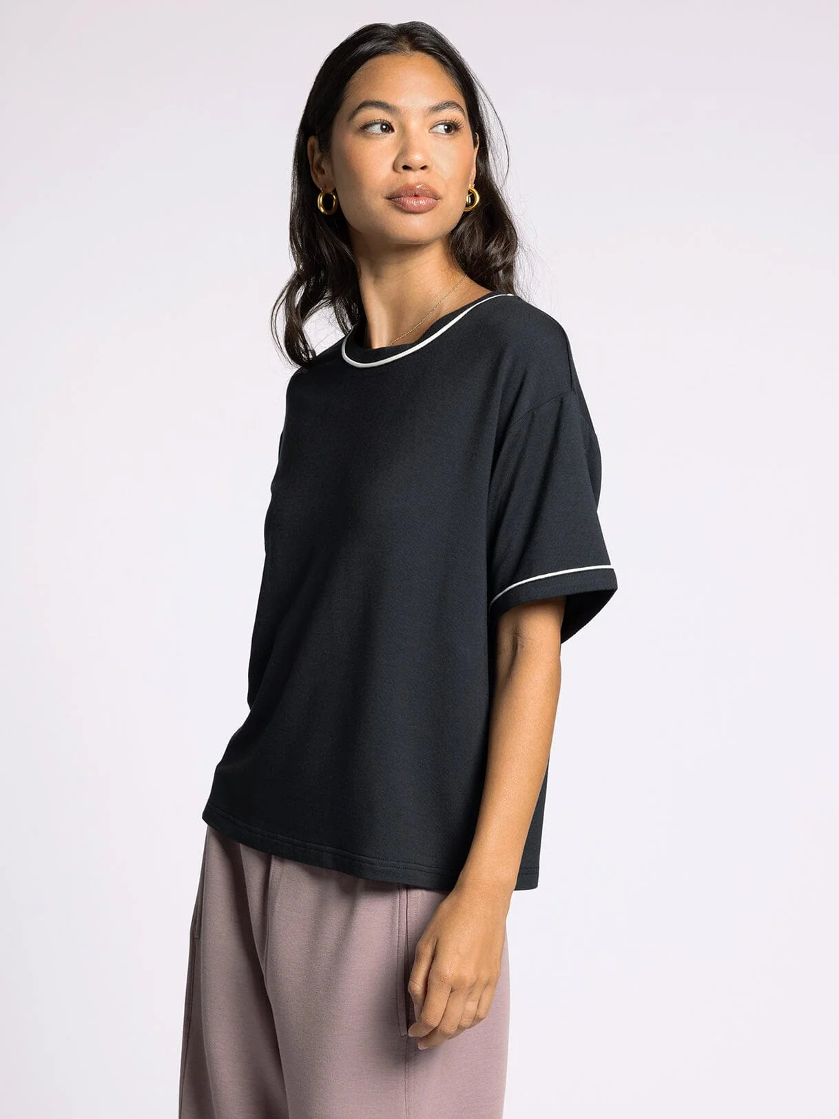 Anne Tee