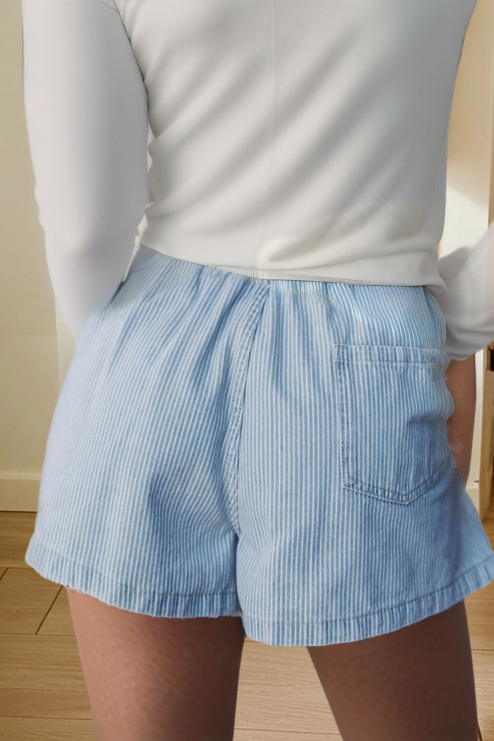 Elastic Waist Striped Short