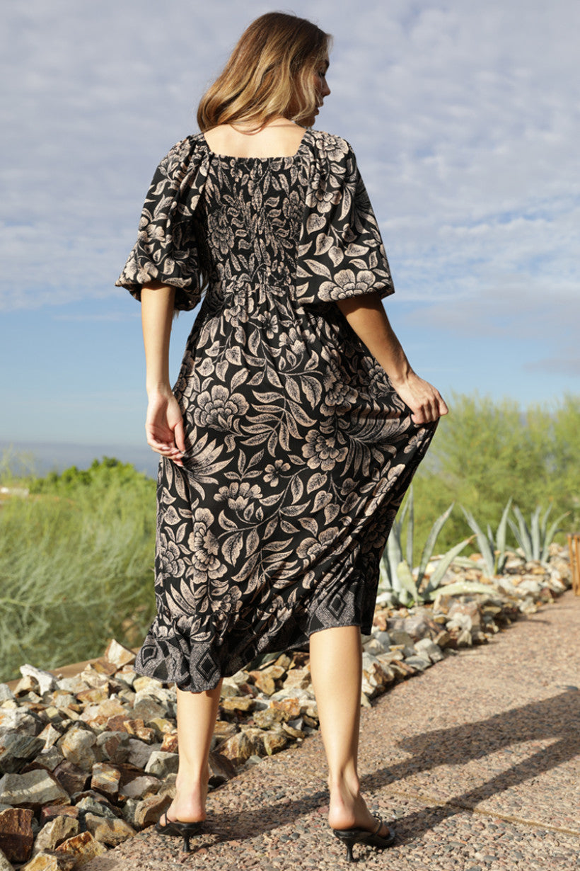 Scoop Neck Maxi Dress