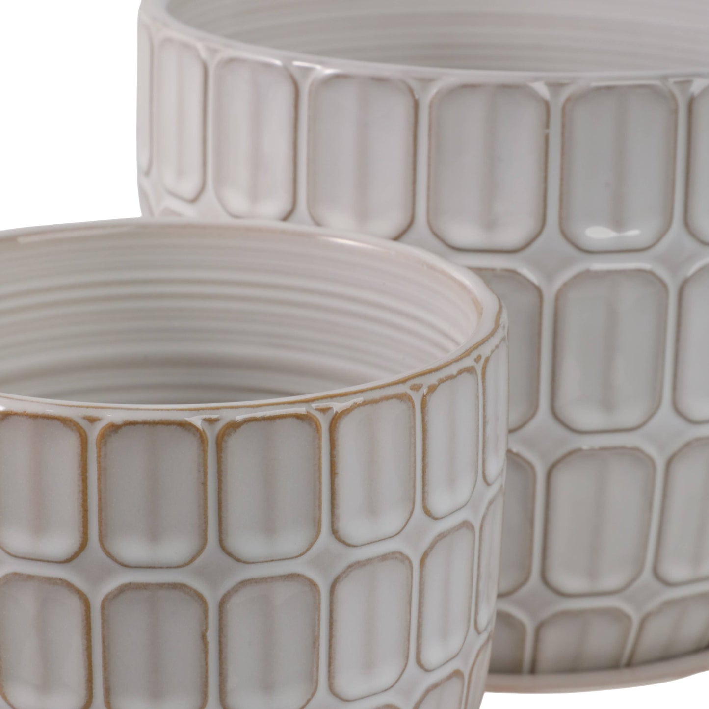 White Ceramic Squoval in Saucer