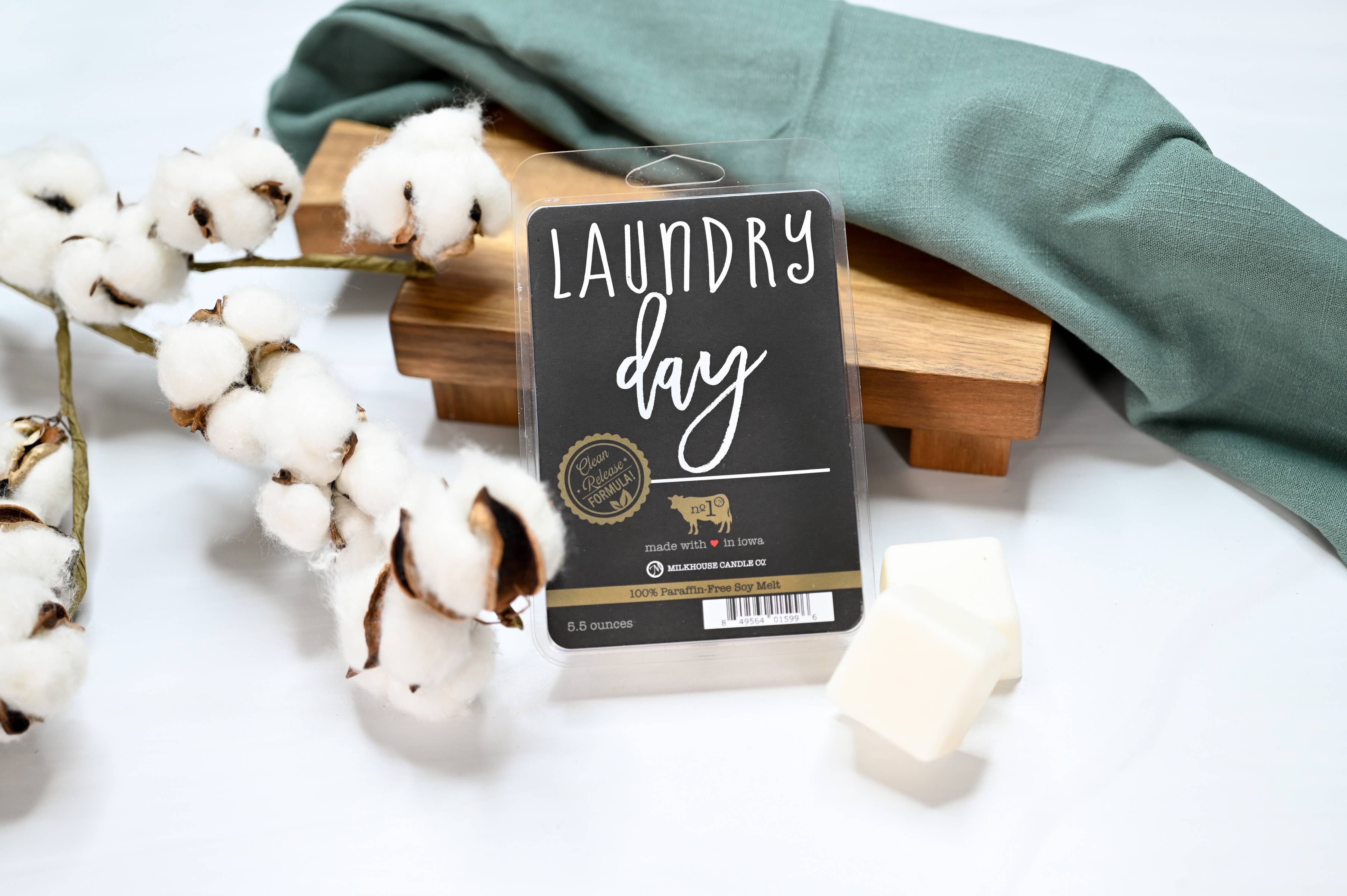 5.5 oz Wax Melts: Laundry Day